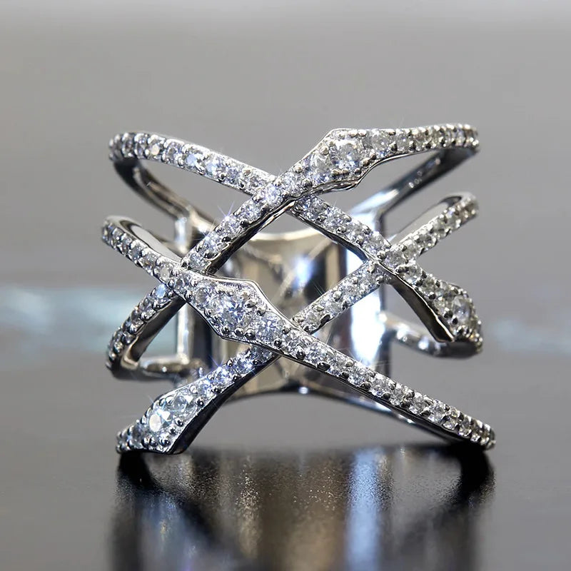 Q891 Women's White Gold Diamond Ring Round Brilliant Cut Natural D Color Luxury Engagement Jewelry