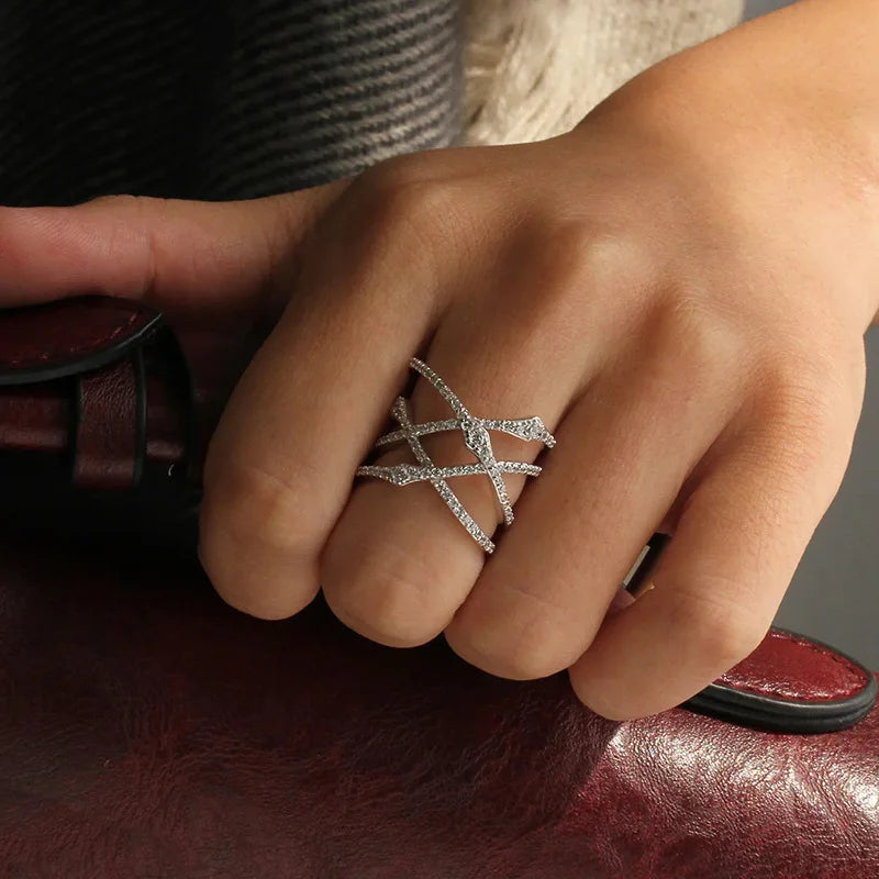 Q891 Women's White Gold Diamond Ring Round Brilliant Cut Natural D Color Luxury Engagement Jewelry